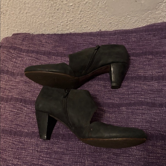 COCLICO Black “Sarah” Shoes - Picture 5 of 9